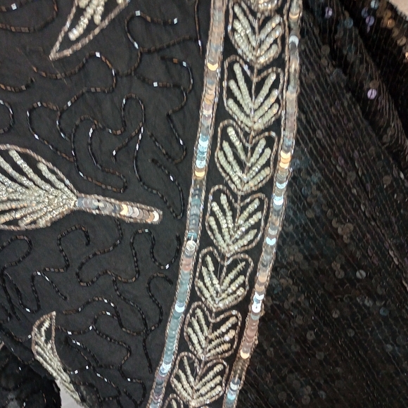 JLB Paris SILK Blouse, Silver Sequin/Beaded leaf pattern, Short Sleeves, M or 10 - Picture 7 of 8